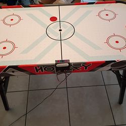 Hockey Game 