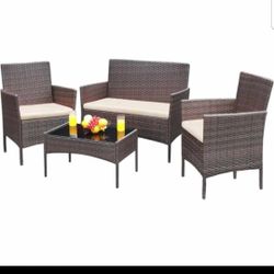 Box Sealed 4pc Patio furniture 