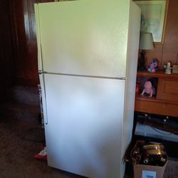 White,hotpoint Refrigerator