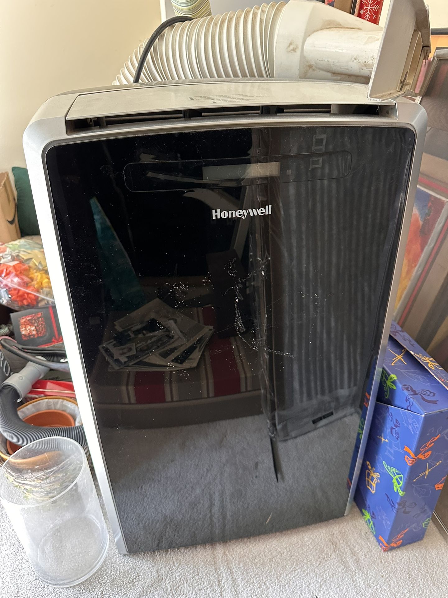 Honeywell Portable Air Conditioner. 