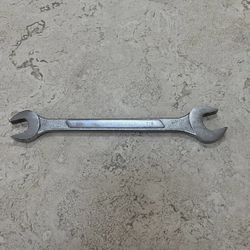 Vintage Husky CE-2428 3/4i n. X 7/8 in. Open End Wrench USA 🇺🇸 Made Lifetime Warranty 