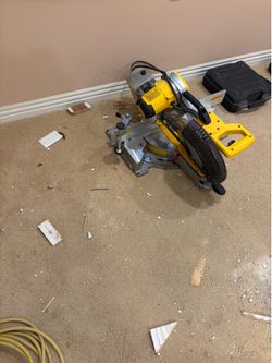 Dewalt