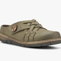 Earth Womens Emis 8 (M) Dark Green Casual Clog