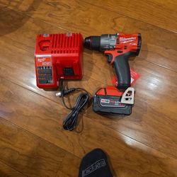 Milwaukee Fuel Hammer Drill 