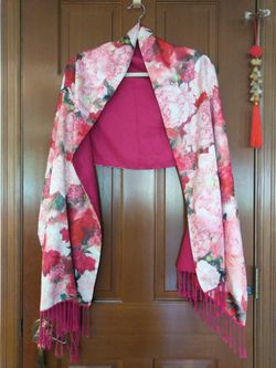 Double-sided silk, velvet shawl
