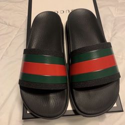 MENS DESIGNER SANDALS BRAND NEW STEAL DEAL