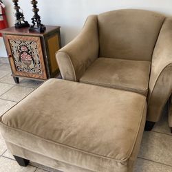 Nice chair with ottoman 