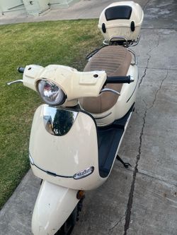 Little Moped