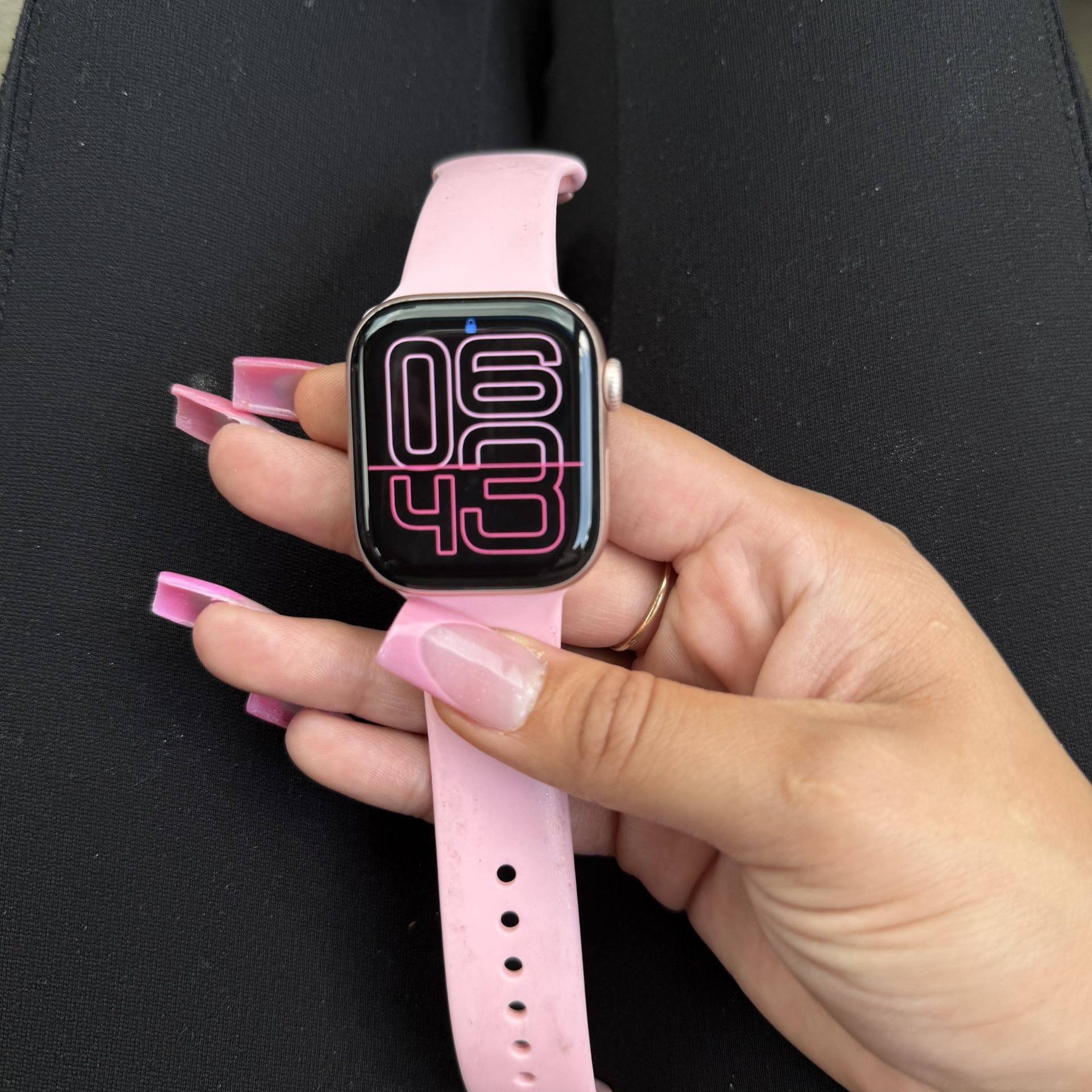APPLE WATCH