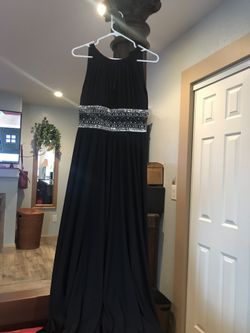 Black prom dress