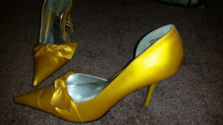 Yellow heels