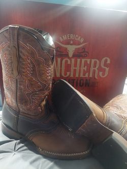 Botas