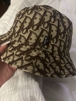 Authentic Kids, Christian Dior hat