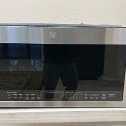 Microwave 30” Over The Kitchen 