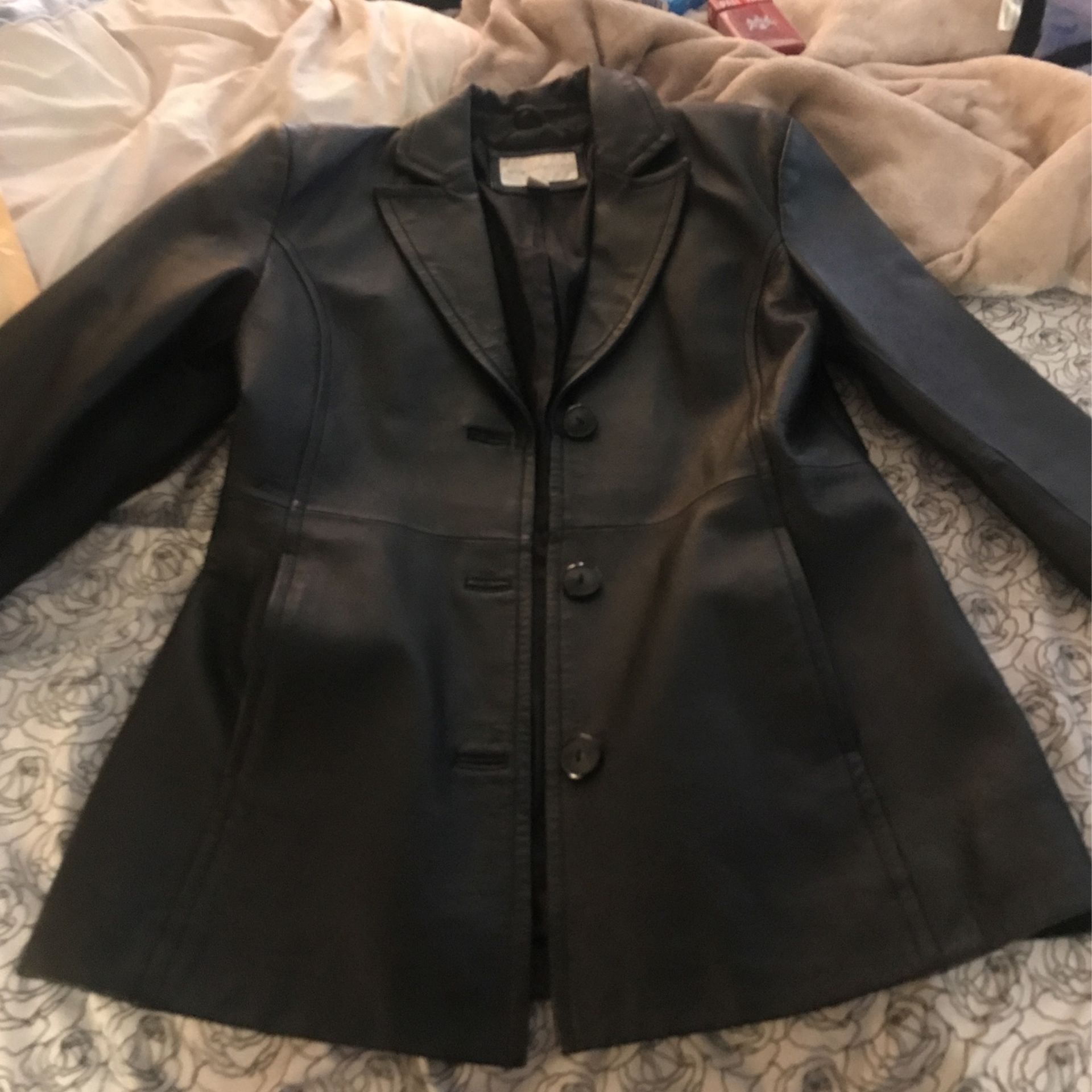 Women’s leather jacket