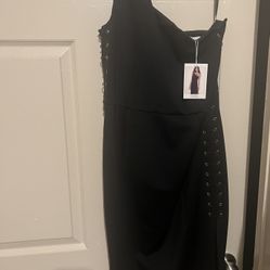 Black Cocktail Evening Prom Dress Size Medium Brand New With Tickets !