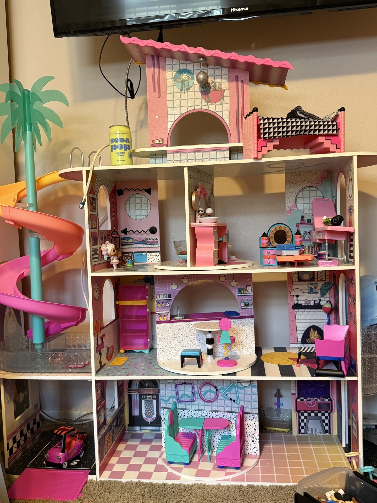 LOL Doll House