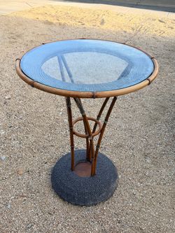 Bar High Glass Top Outdoor Patio Table with Weighted Faux Wicker Stand Size: 42” Height / 32” Circumference