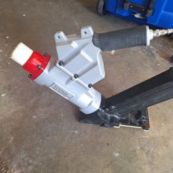 Hardwood Floor Nailer