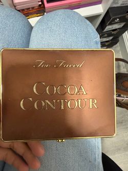 Too faced coca butter contour pallet