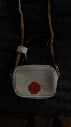 Harry Potter Hogwarts Letter 7.25" Women's Crossbody Bag Shipped and sold by Bioworld