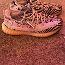 yeezy 350 v2