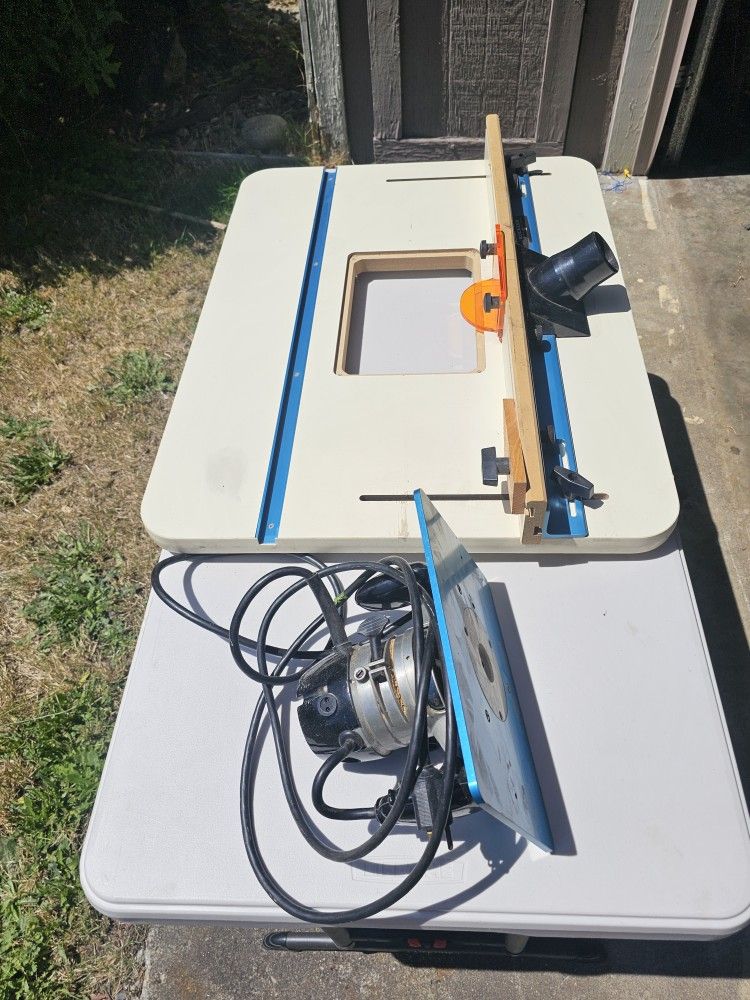 Rockler Router Table Top And Router