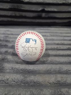 Justin Turner Autographed baseball