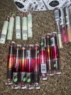 NEW LIPSTICK. LIPGLOSS 