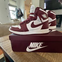 Jordan 1 Preloved With Box!