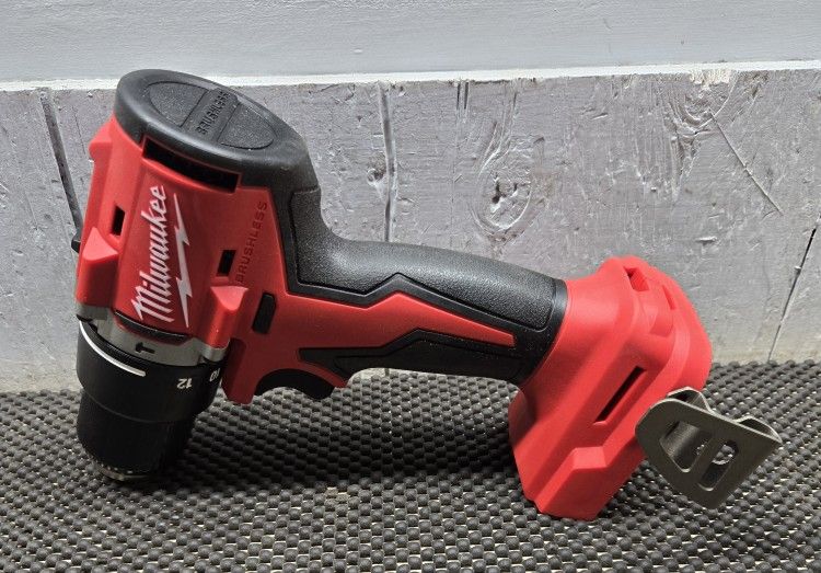 Milwaukee Hammer Drill