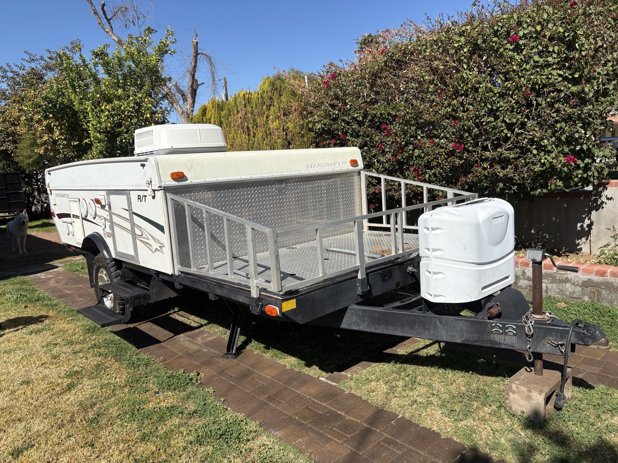 StarCraft PopUp Camper 2006