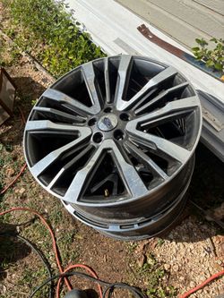 Set of 4 22 inch rims