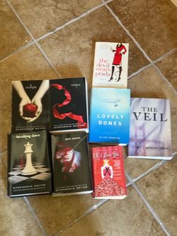 Twilight series and assorted books