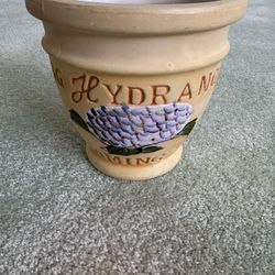 Vintage Ceramic Blooming Hydrangea Planter Featuring A Purple Hydrangea Design