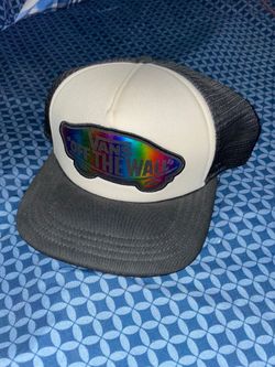 Vans off the wall ( trucker hat )