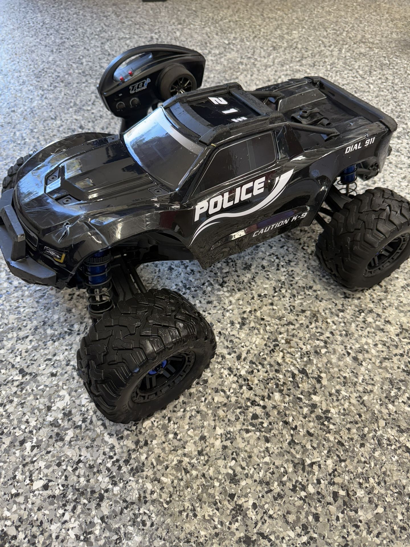 Traxxas Maxx RC Truck