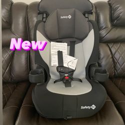 New Safety 1st Grand 2-in-1 Booster Car Seat