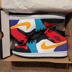 Retro 1 Multi Color. Size 10.5