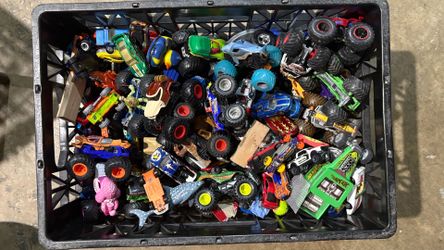 20lbs MONSTER JAM, HOT WHEELS, MATCHBOX LOT