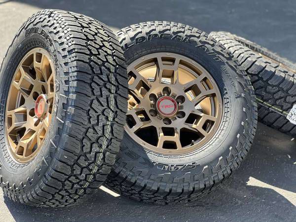 Toyota Tacoma 4runner Tundra Sequia rims tires 17’’ TRD PRO wheels black gold silver FJCruiser 6x139 265/70R17 17 Inch