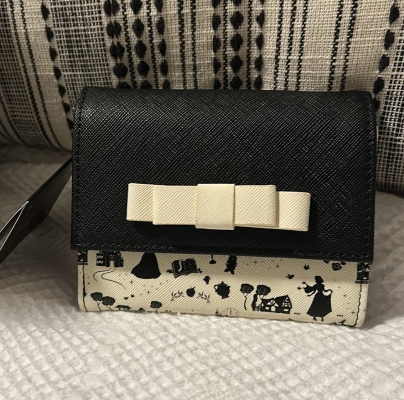 Disney Princess Loungefly wallet NWT