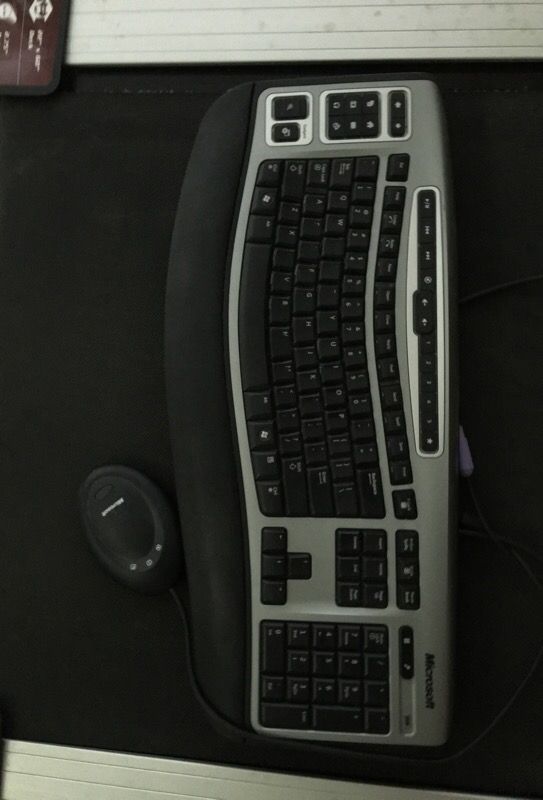 Microsoft wireless keyboard