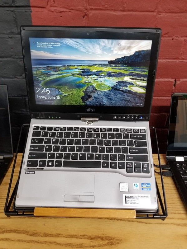 FUJITSU LIFEBOOK T732 TABLET/LAPTOP (SHOP17)
