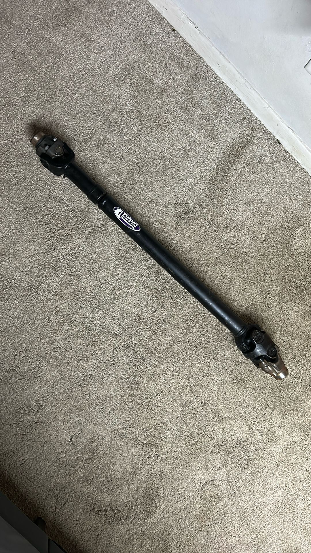 Yukon Gear Performance Front Driveshaft HD for 2018 Jeep Rubicon 4 YDS056 No Shipping