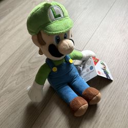New with Tags Luigi Plush – Super Mario
