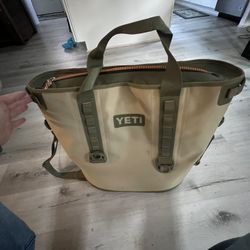 Yeti Hopper 40