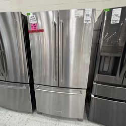 Kitchen aid 20cu ft 36inch width counter depth French door refrigerator with interior water dispenser