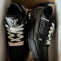 Louis Vuitton Trainer Black