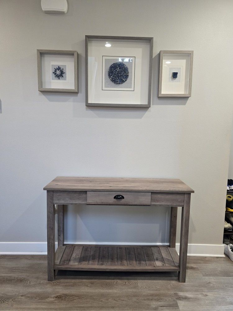Country Style Graywashed Console Table with One Drawer
